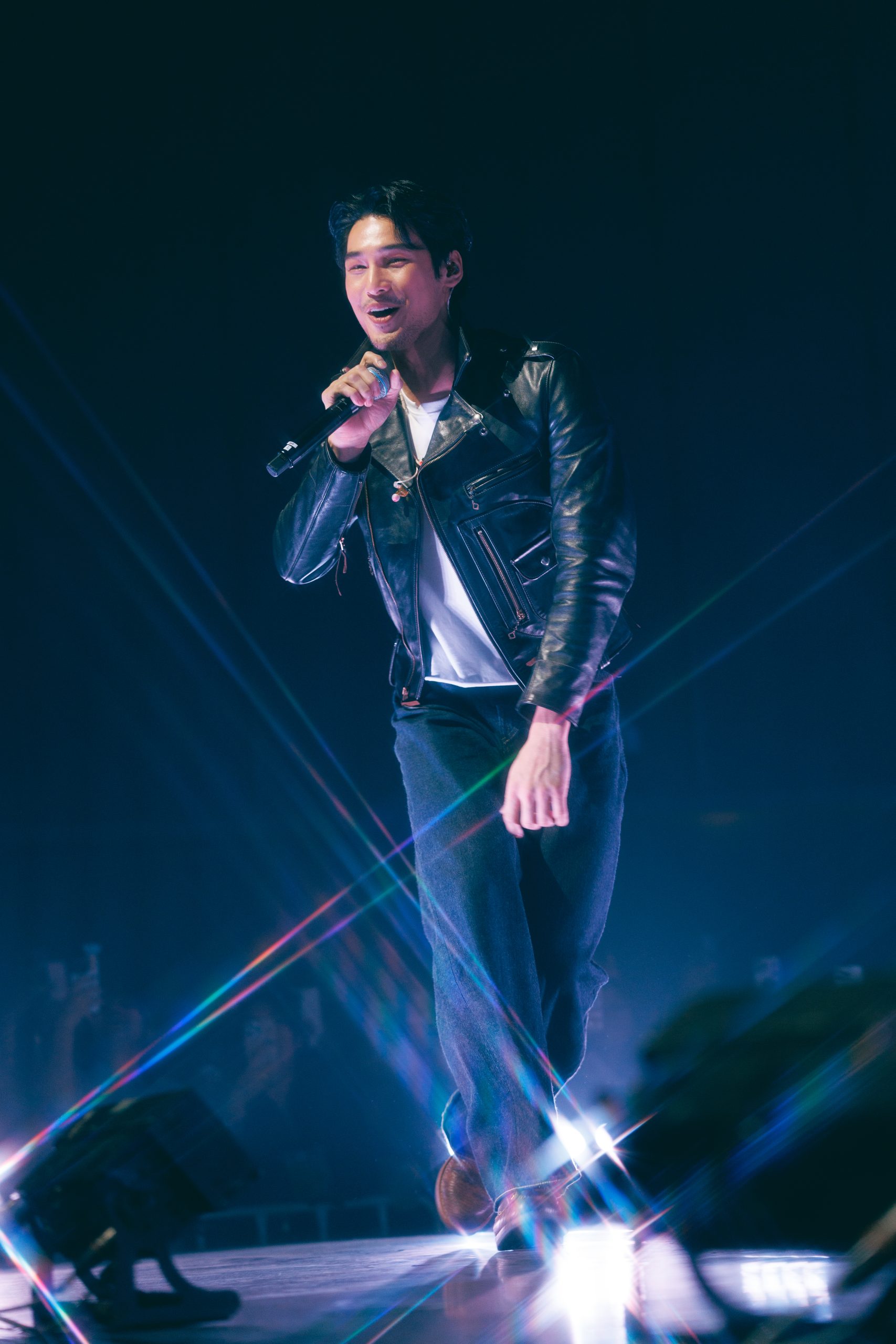 รวมภาพบรรยากาศงาน BeOnCloud LOUD & ROCK Countdown Party 2025 - ELLE Men ...