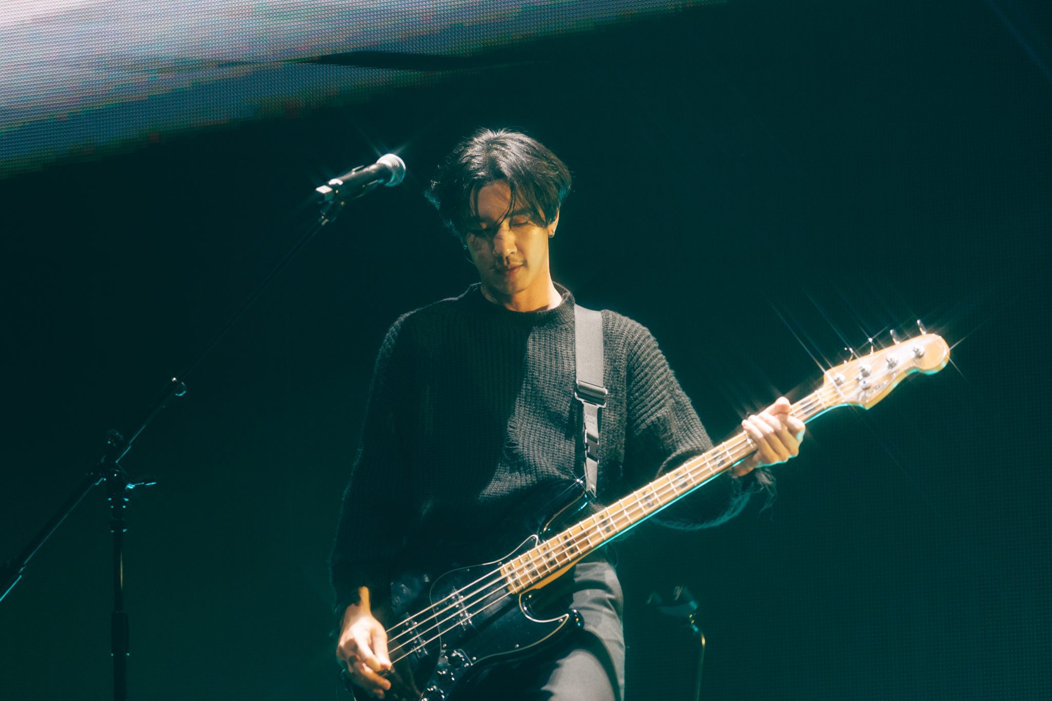 รวมภาพบรรยากาศงาน BeOnCloud LOUD & ROCK Countdown Party 2025 - ELLE Men ...
